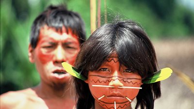  إيمانًا بدخولهم الجنة.. قبيلة برازيلية  تأكل الموتى وتصنع شوربة من عظامهم | تفاصيل