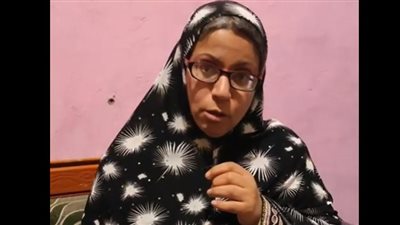 حكمت تستغيث من إخوتها: طردوني وأخدوا ميراثي وتعدوا على بنتي| فيديو 