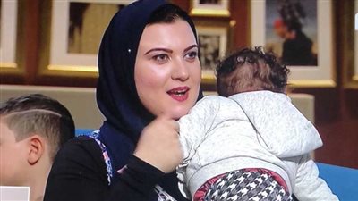 بعد 16 سنة حب وكتاكيت ملونة هدايا.. زوج أمينة الإيطالية يعلن انفصالهما وسفرها بأبنائه: زهقت| فيديوجراف