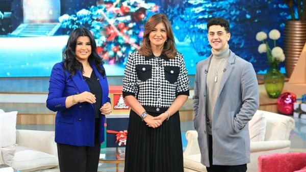 وزيرة الهجرة نبيلة