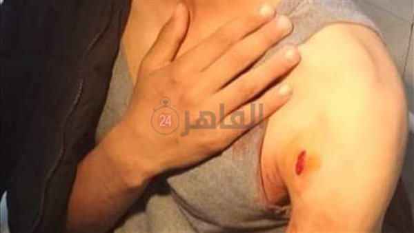  طالب يعتدي على زميله