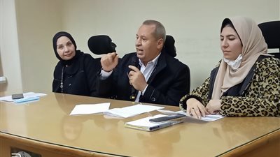 وكيل صحة الدقهلية يناقش الاستعداد اللازم لمبادرة حياة كريمة │ صور