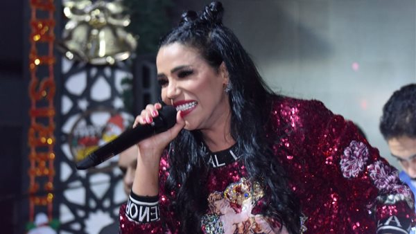 مطربة أمينة