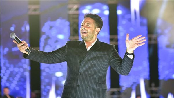 محمد حماقي في حفلة