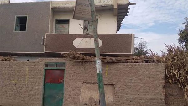 اعمدة مائلة بسوهاج