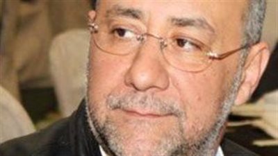 بهاء الدين محمد ينتقد شيرين بعد ظهورها في صاحبة السعادة: اللبس بيخسر جزء من النجومية