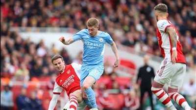 مانشستر سيتي يقلب الطاولة على أرسنال ويعزز صدارته للدوري الإنجليزي 