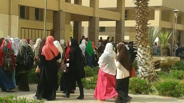 طالبات - أرشيفية