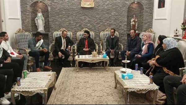 جانب من زيارة عميد