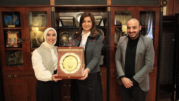 القاهرة 24 مع وزيرة