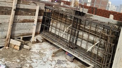 أزمة بسبب محطات المحمول أعلى منازل الإسكندرية.. وحي وسط يرد | صور