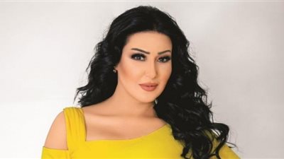 سمية الخشاب: بيجوزوني كتير لأني ست جميلة ولذيذة.. وهذه مواصفات شريك أحلامي 