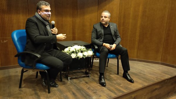 جانب من الندوة