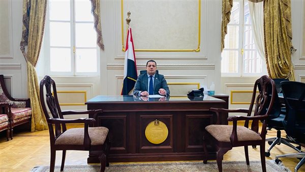 باهر أمين وكيل اللجنة