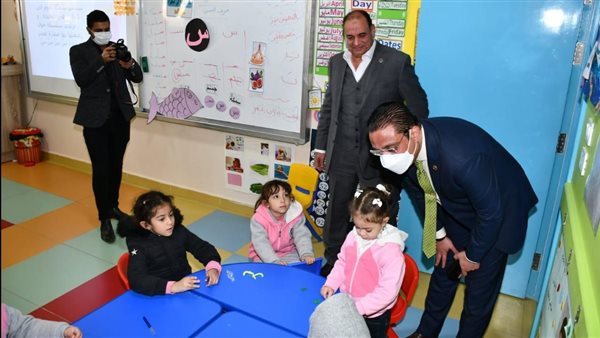 محافظ الفيوم يشهد