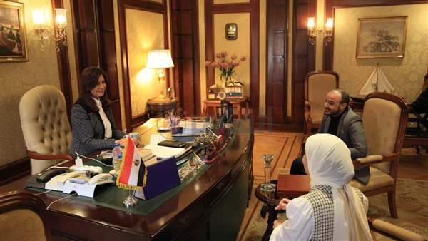 القاهرة24 مع السفيرة