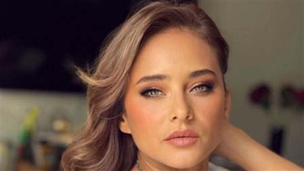 الفنانة نيللي كريم