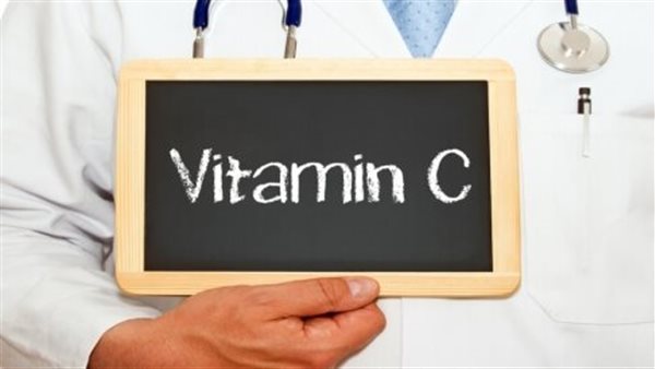 أضرار فيتامين سي