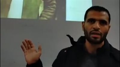 بث مباشر | كان جاي يحضر فرح صاحبه.. الحُزن يُخيم على أصدقاء مهندس توفي فجأة بالفيوم 