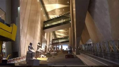 ننشر اللمسات النهائية داخل قاعات المتحف المصري الكبير استعدادا لافتتاحه | صور