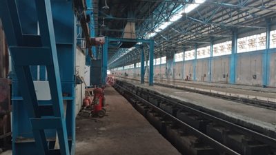 أزمة جديدة بالسكة الحديد.. الورش دون عربات واستمرار تأخر الرحلات | صور