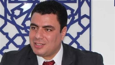 مرثية الكوثر الأرضي.. أبو ديوان يرثي فقيد الشباب الدكتور محمد متولي