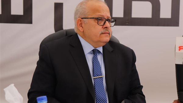 رئيس جامعة القاهرة