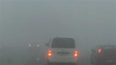 الأزمات والكوارث بأسيوط: غلق كل الطرق الصحراوية بسبب الشبورة المائية وانعدام الرؤية