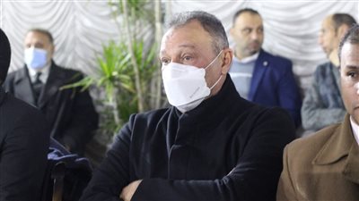 وصول محمود الخطيب رئيس النادي الأهلي عزاء ابنة نقيب المحامين | صور