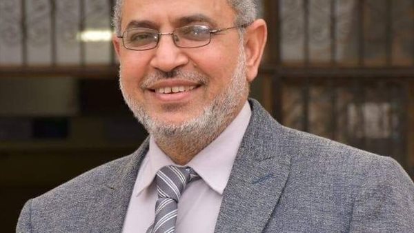 سلامة داود-رئيس قطاع