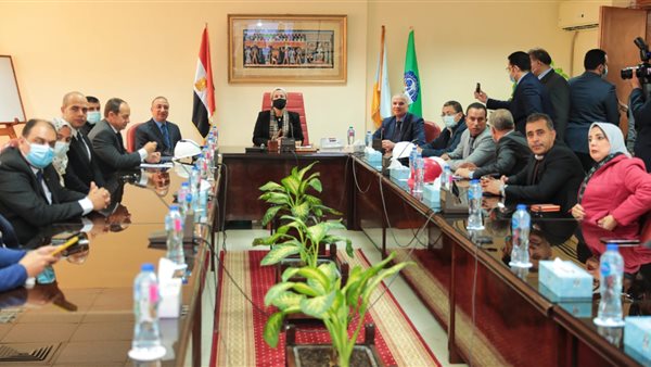 وزيرة البيئة 