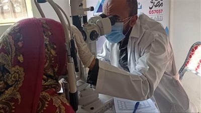 الكشف وتوفير العلاج لأكثر من 23 ألف مريض ضمن قوافل نور حياة ببني سويف