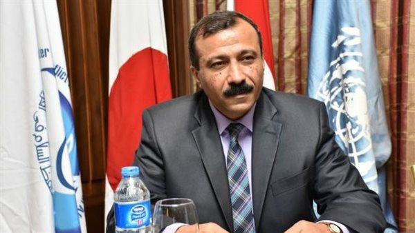 طارق عوض المتحدث