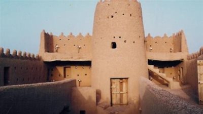 خبير تراث عالمي: المصريون القدماء كانوا يهتمون بالجبانات أكثر من منازلهم