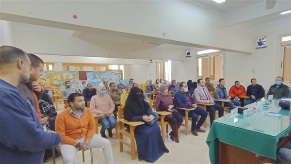 شباب كفر الشيخ تناقش