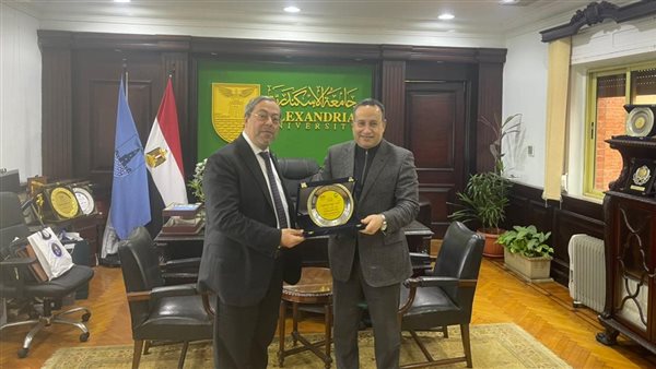 رئيس جامعة الإسكندرية