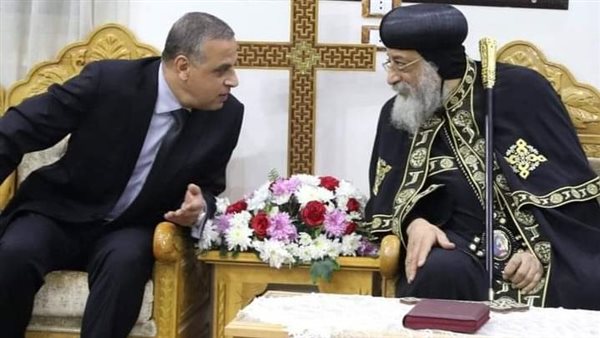 محافظ سوهاج والبابا