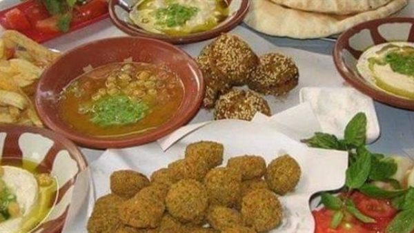 الفول والطعمية 