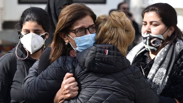 انهيار شقيقة مها