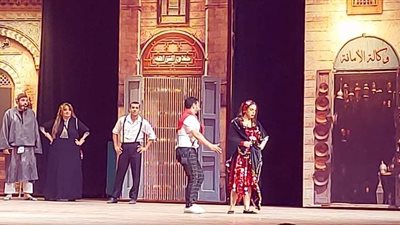 عرض زقاق المدق يحقق نجاحا كبيرا على المسرح البالون|صور