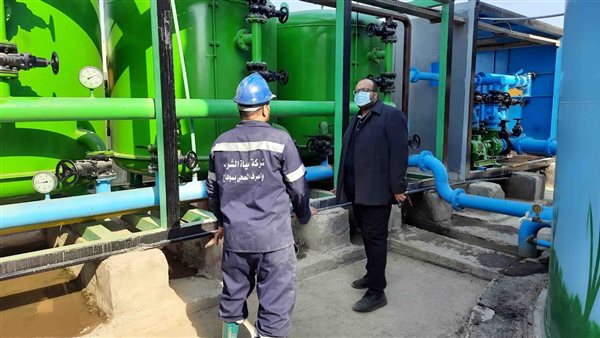 رئيس مياه سوهاج يتفقد