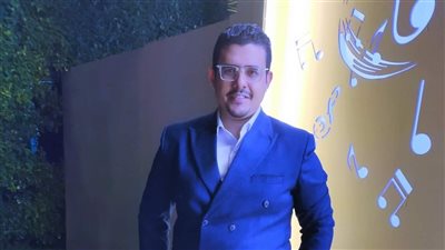 كيف يؤثر ضرب الأبناء على مستواهم الدراسي؟.. خبير تربوي يجيب