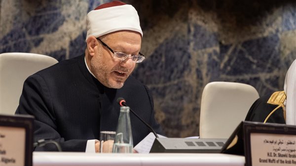 الدكتور شوقي علام