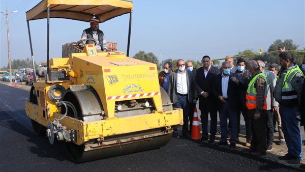 وزير النقل يتفقد