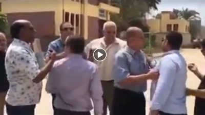 “أنا مش شغال عندك”.. اشتباك بين برلمانى وموظفي شركة المياه في المحلة (فيديو)