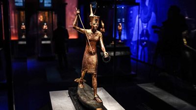 مسئول فرنسي يلمح إلى إمكانية عودة كنوز متحف توت عنخ آمون من فرنسا
