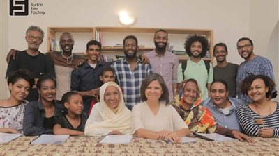 سلوى محمد علي مدربة تمثيل في الفيلم السوداني “ستموت في العشرين”