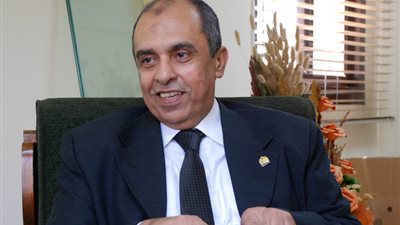 وزير الزراعة يفتتح محطة ري بالطاقة الشمسية ويتفقد مشروع ترشيد المياه فى زراعة الأرز