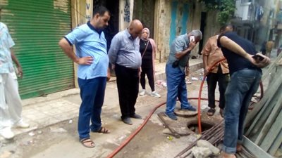 النائبة مي محمود تستجيب لمطالب الأهالي بشأن انسداد الصرف الصحي فى الإسكندرية