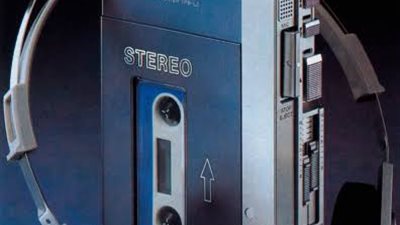 لكل عشاق “الووكمان”.. سوني تطرح الجهاز مجددا بعد 40 عام